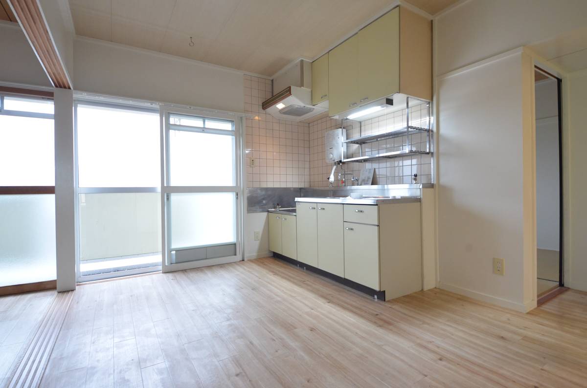 白山市ビレッジハウス成町のキッチン