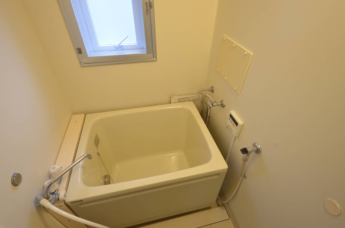 白山市ビレッジハウス成町のバス