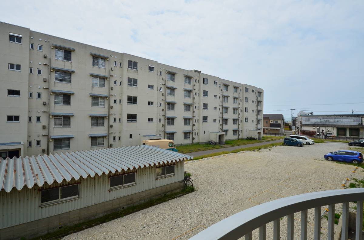 白山市ビレッジハウス成町の眺望