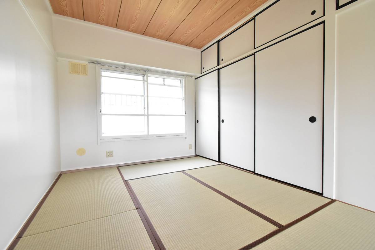 妙高市ビレッジハウスひだのもりの居室