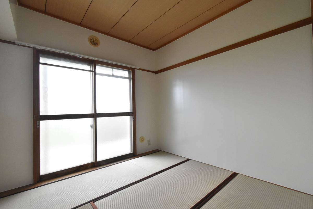 Bedroom in Village House Kami Kitajima in Takaoka-shi