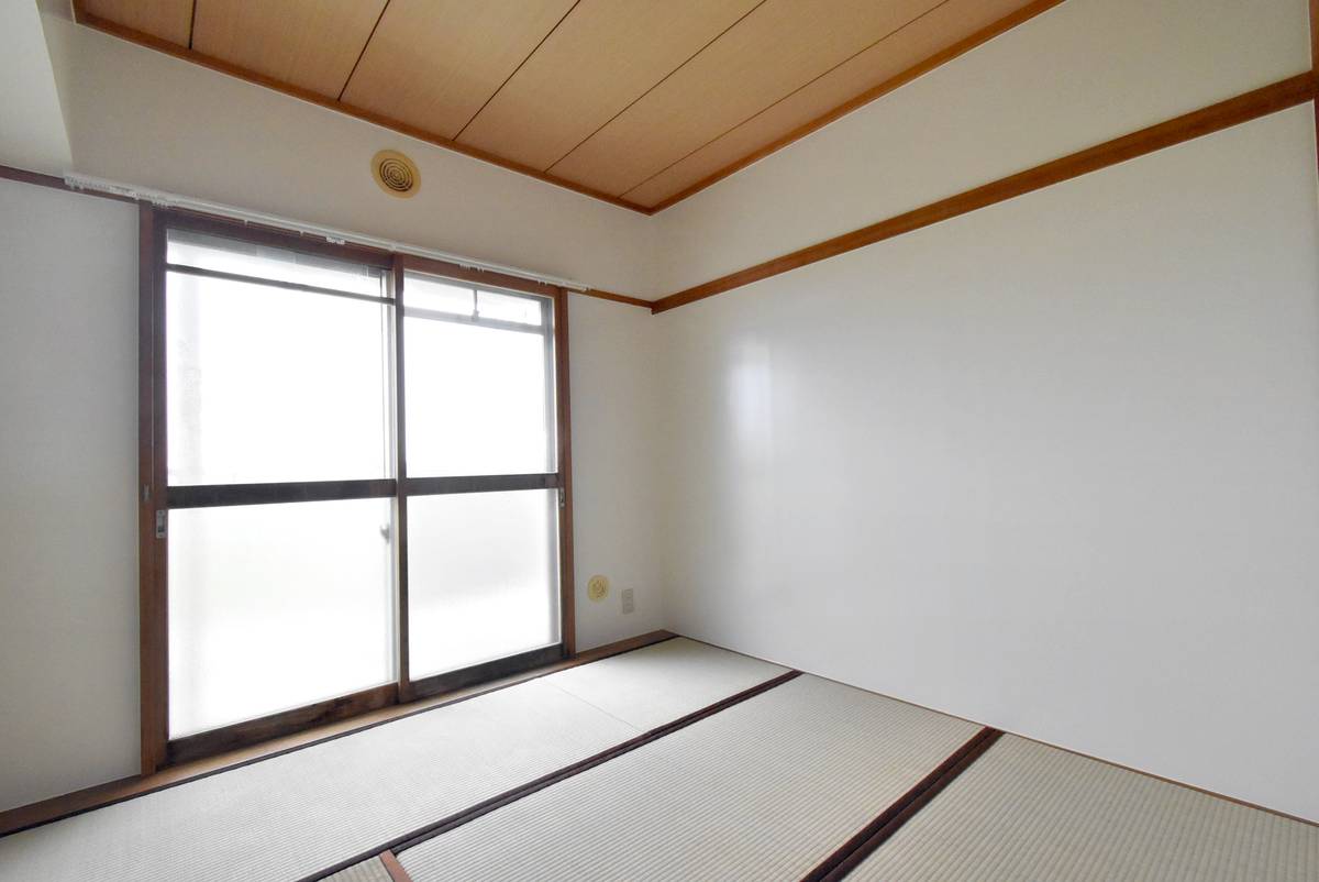 Phòng ngủ của Village House Kami Kitajima ở Takaoka-shi