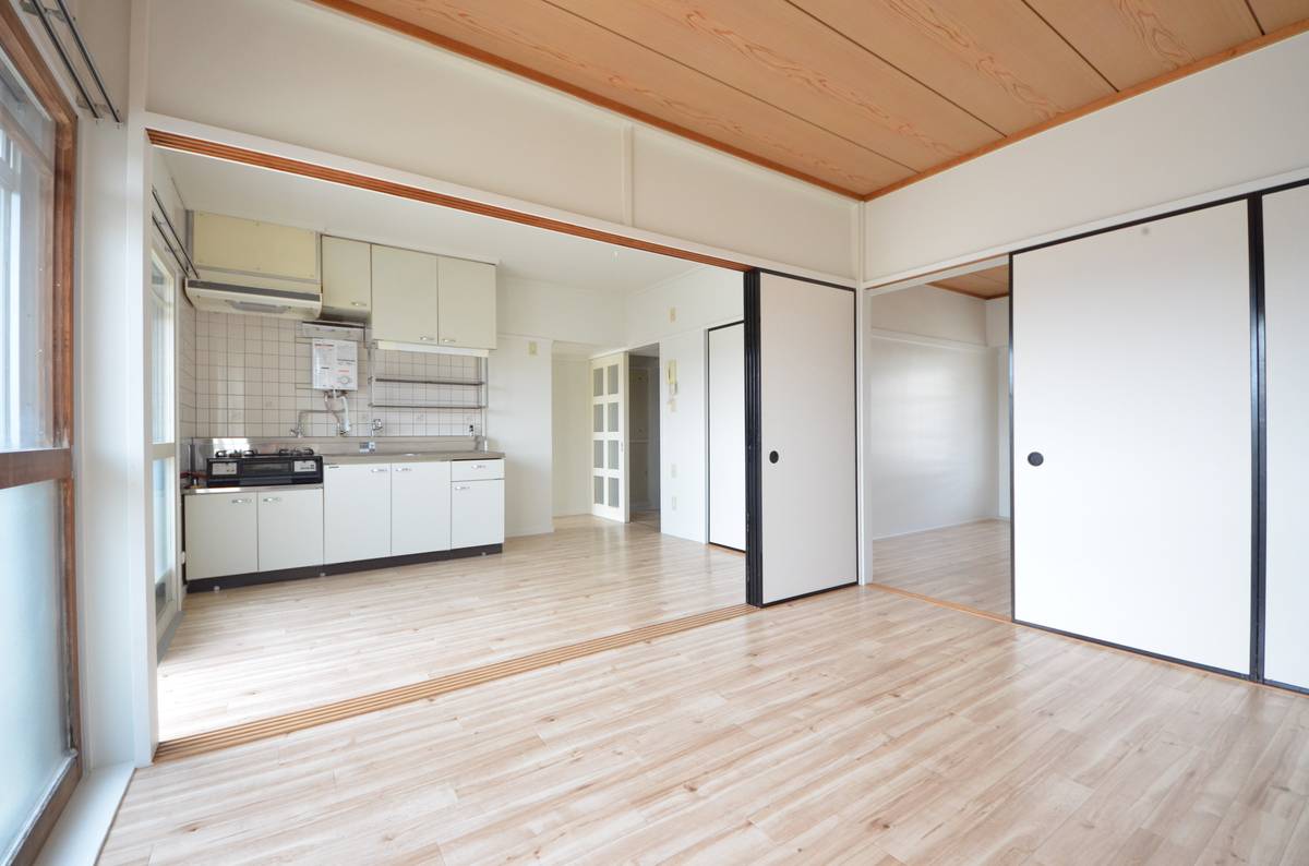 村上市ビレッジハウス村上のリビング