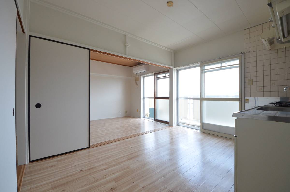 村上市ビレッジハウス村上の居室