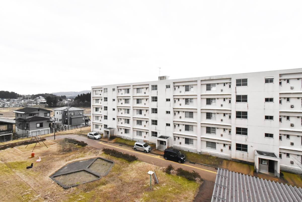 Tầm nhìn từ Village House Wakaba ở Ojiya-shi