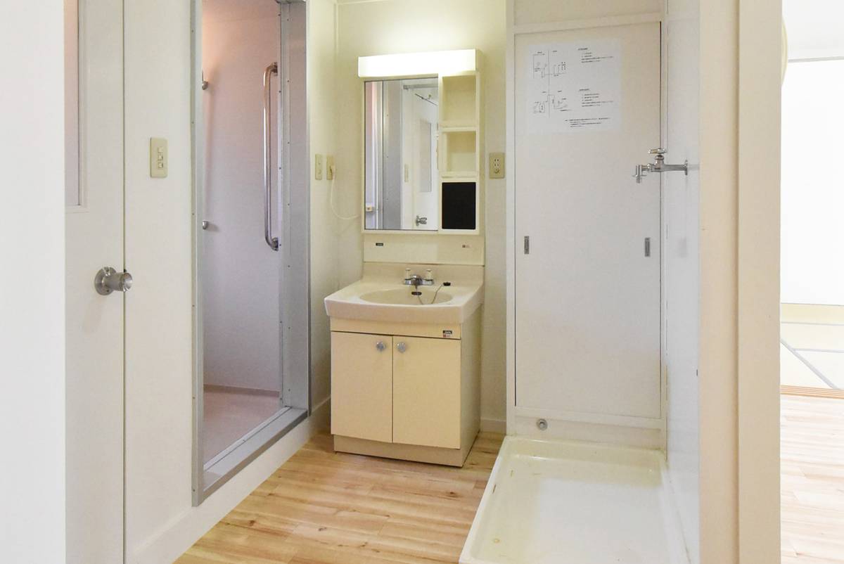 Ruang Rias di Village House Mishima di Nagaoka-shi