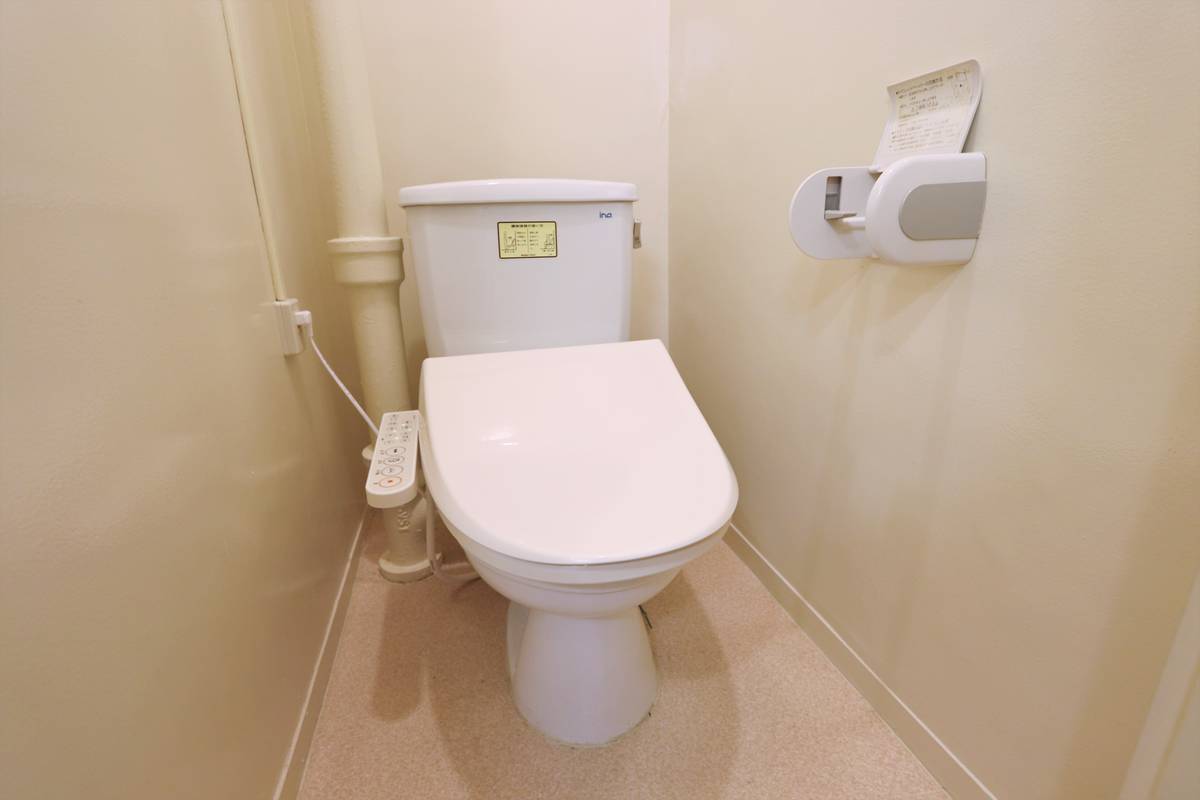 Toilet in Village House Naka in Kakamigahara-shi