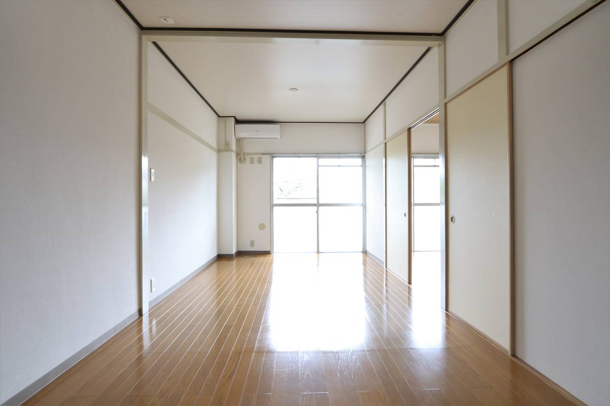 Living Room in Village House Ichinomiya Tower in Ichinomiya-shi