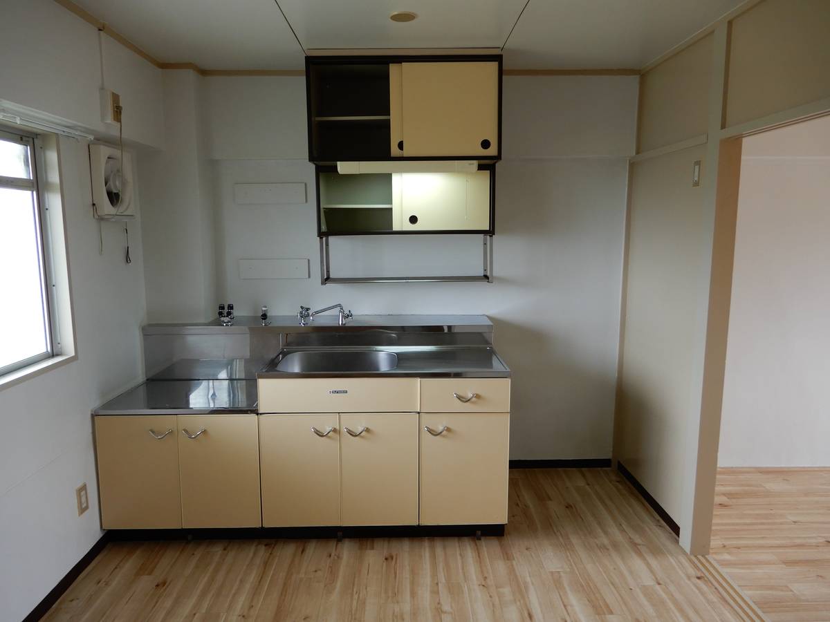 Otsu-shi ရှိ Village House Seta ၏ မီးဖိုချောင်