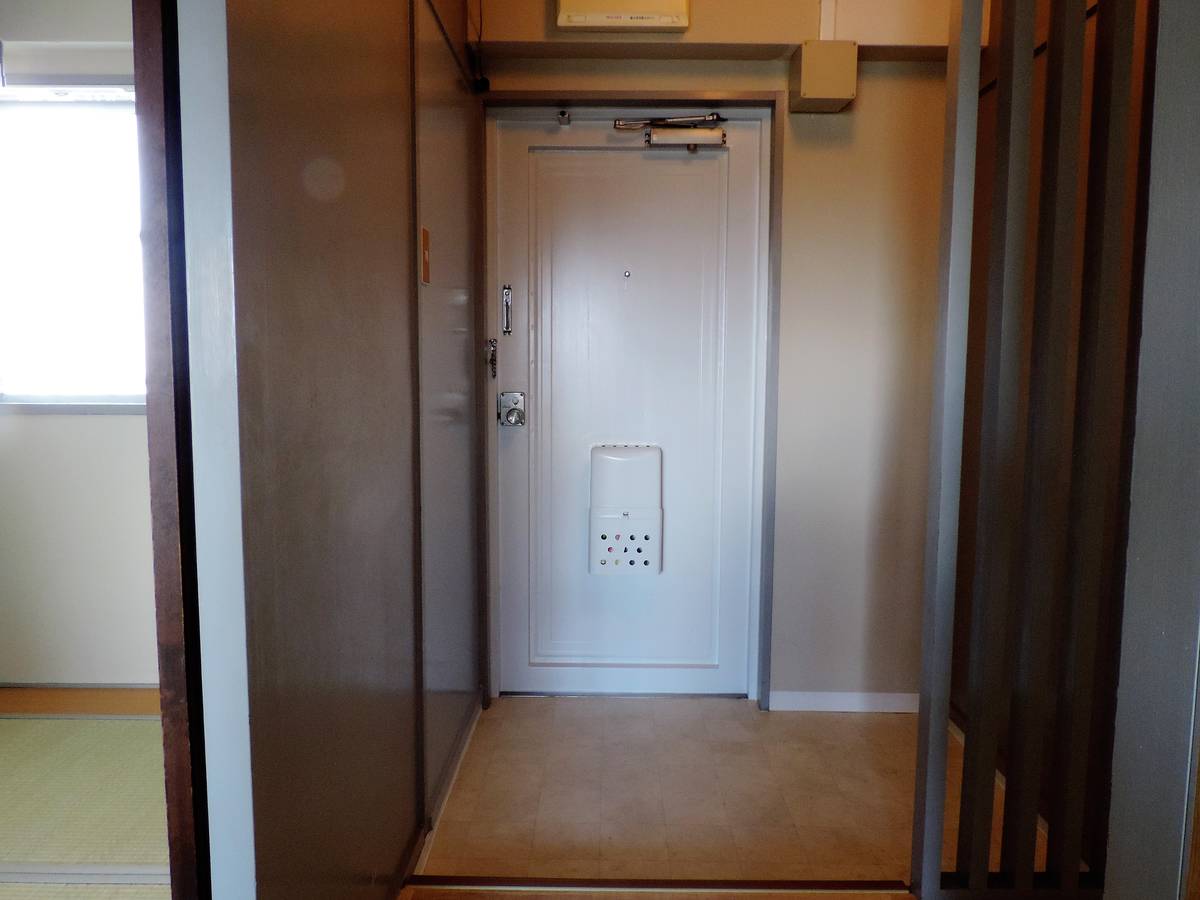 Higashiosaka-shi ရှိ Village House Kusaka ၏ တိုက်ခန်းဝင်ပေါက်