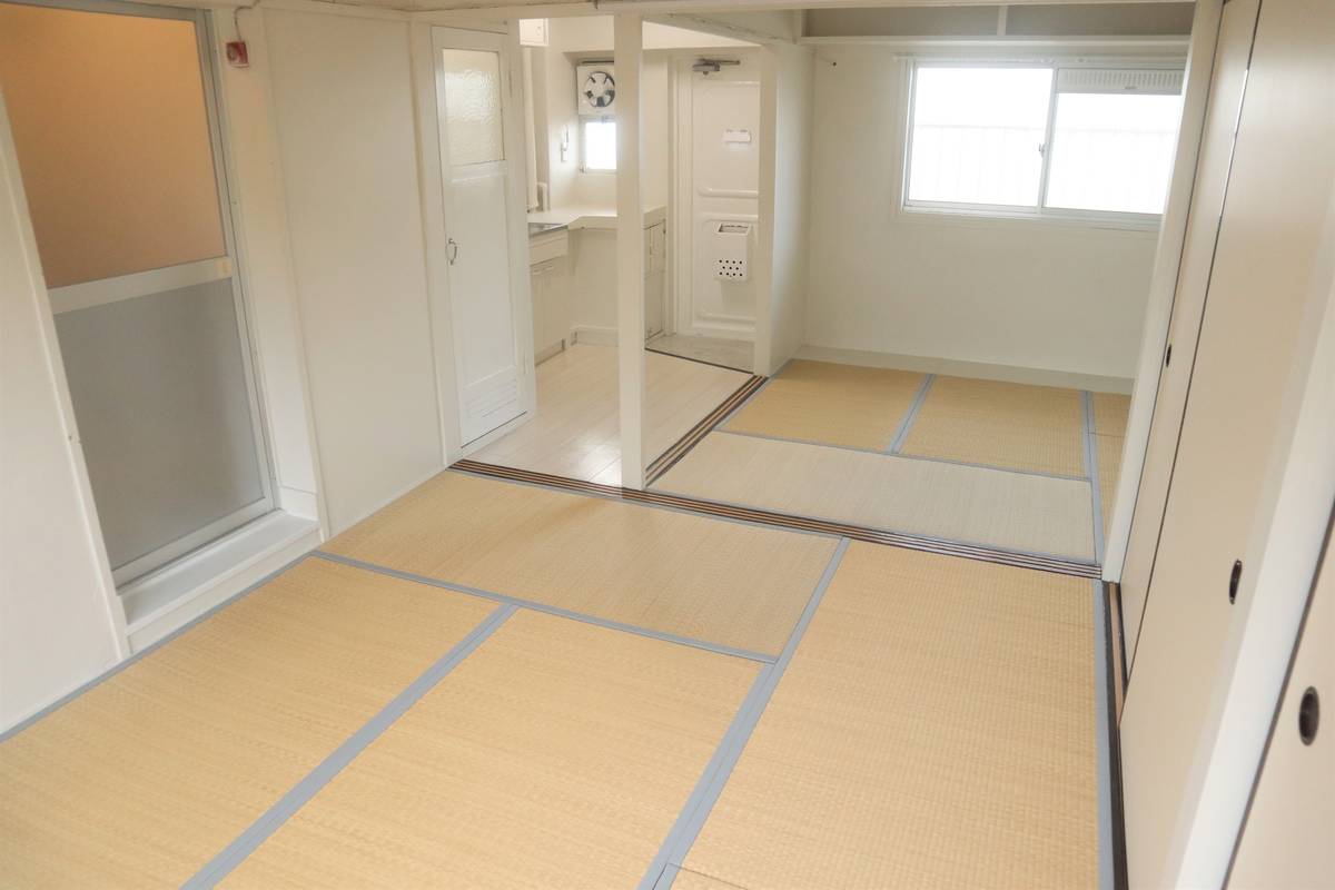 岸和田市ビレッジハウス春木の居室