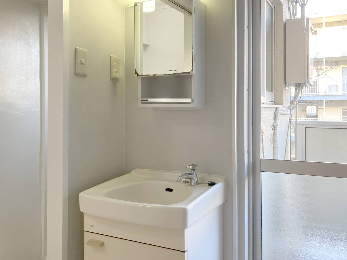 Katano-shi मा Village House Kuraji मा पाउडर रूम