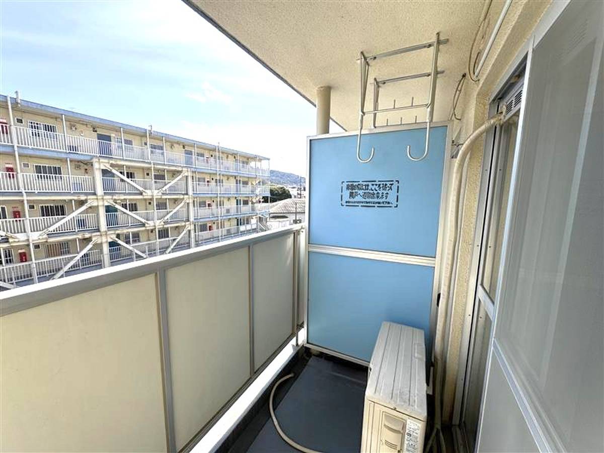 Balkon di Village House Kuraji di Katano-shi