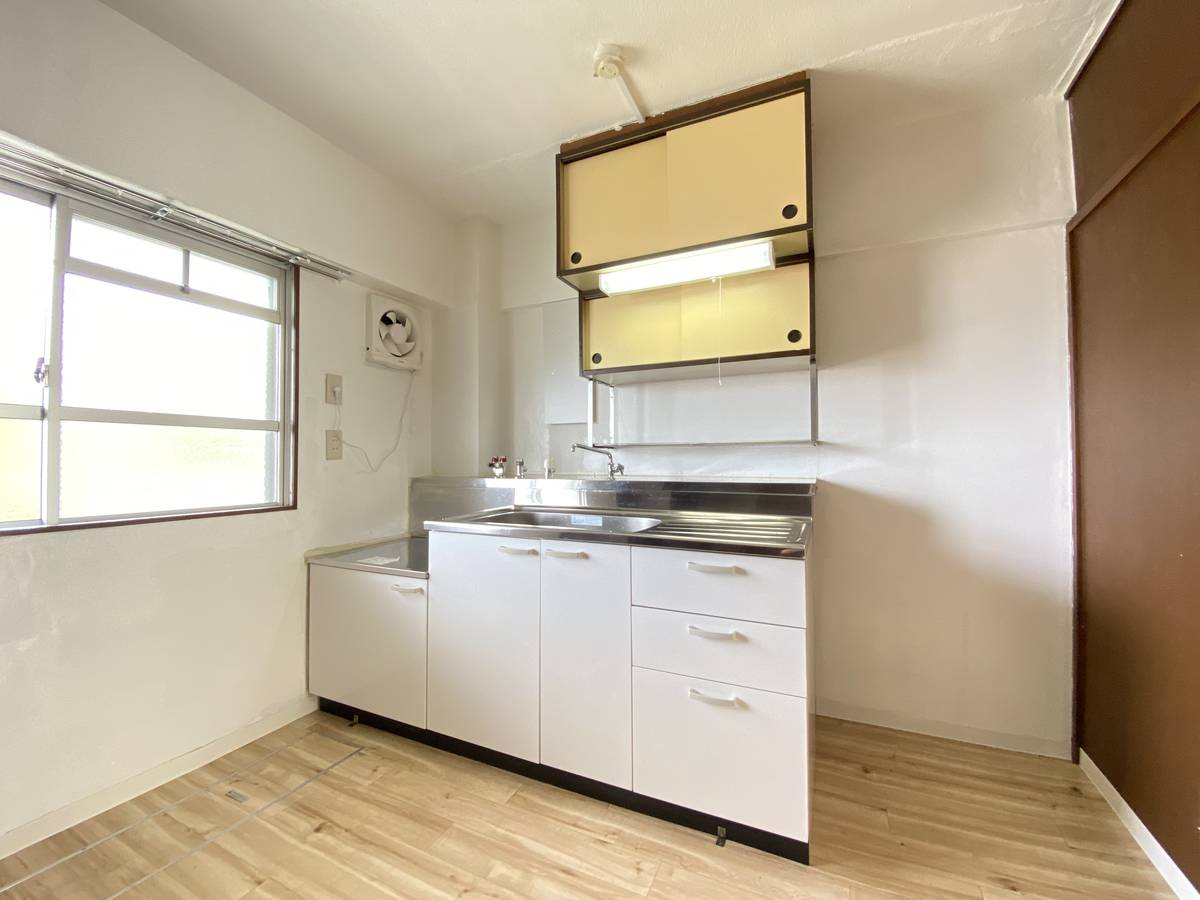 Kawachinagano-shi ရှိ Village House Kagata ၏ မီးဖိုချောင်