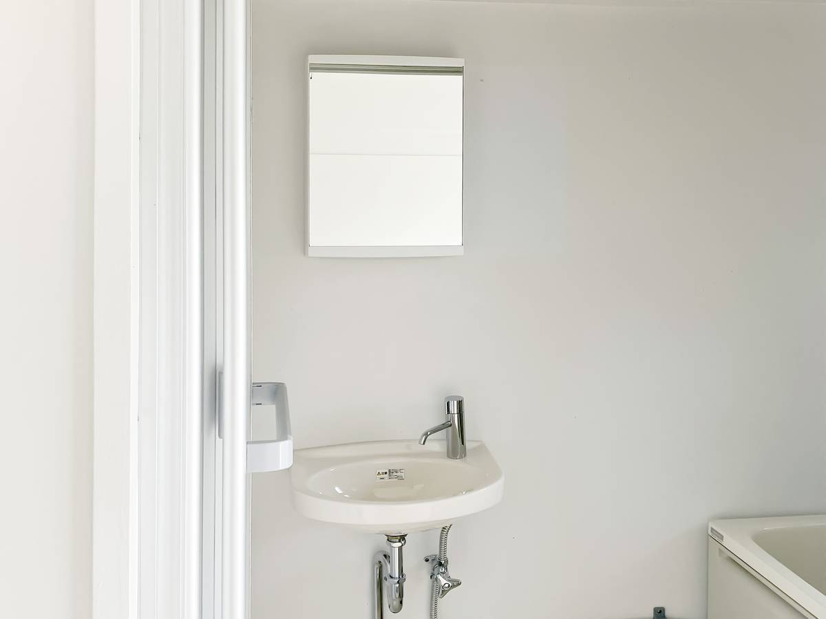 北区ビレッジハウス鈴蘭台の洗面所