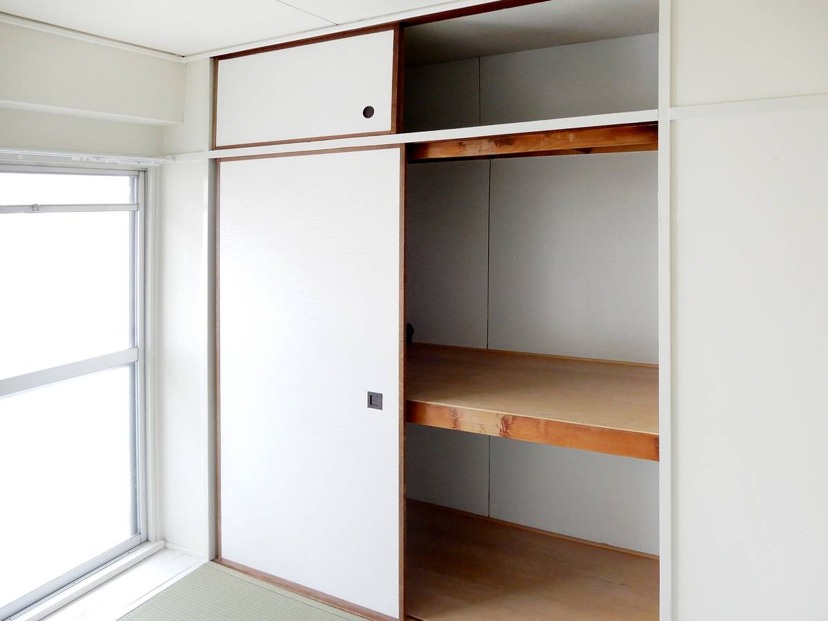 Amagasaki-shi ရှိ Village House Tsuneyoshi ၏ ပစ္စည်းထားရန်နေရာ