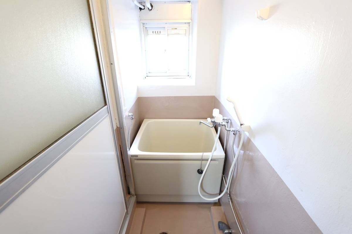 Kamar Mandi di Village House Konoike di Itami-shi