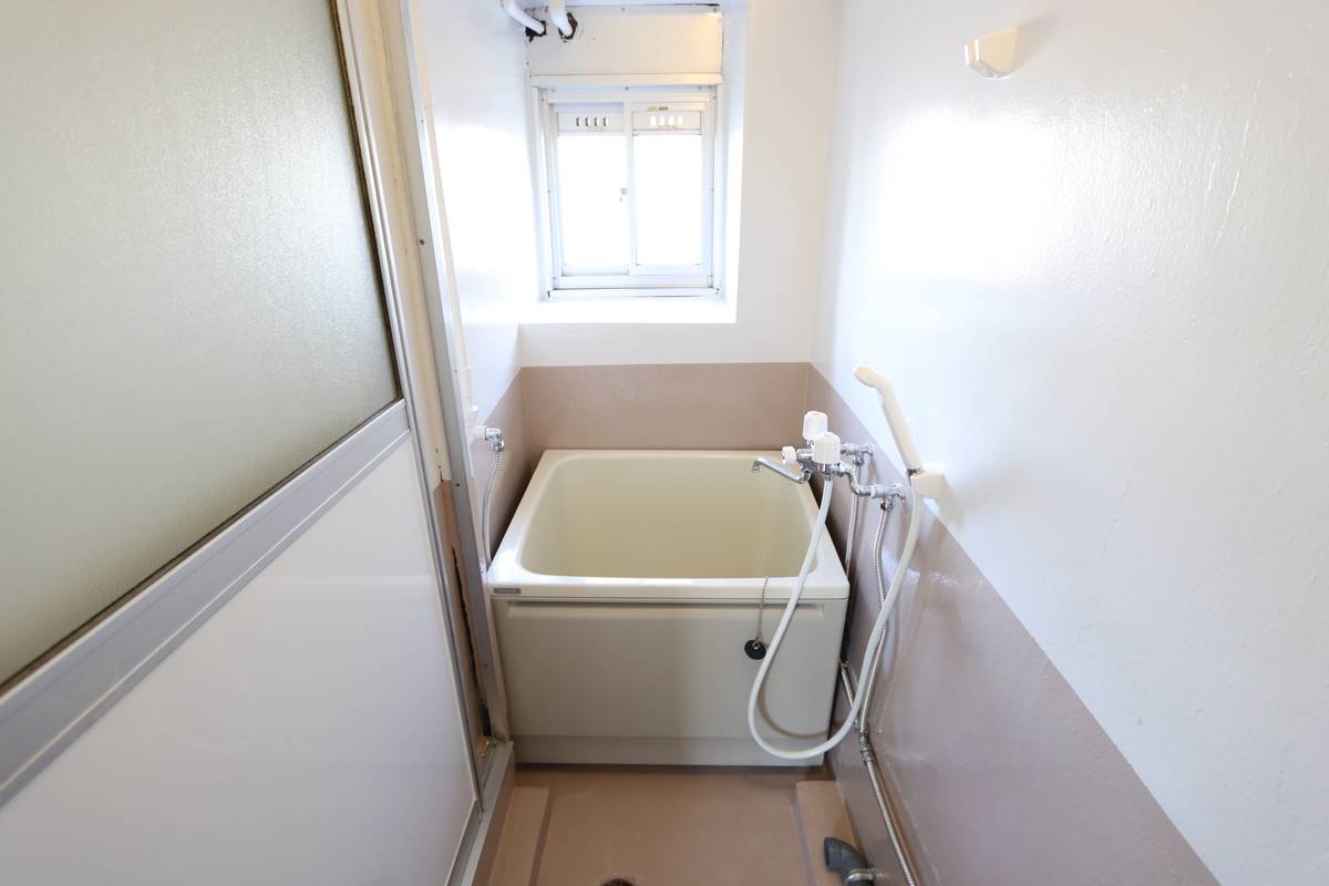 Phòng tắm của Village House Konoike ở Itami-shi