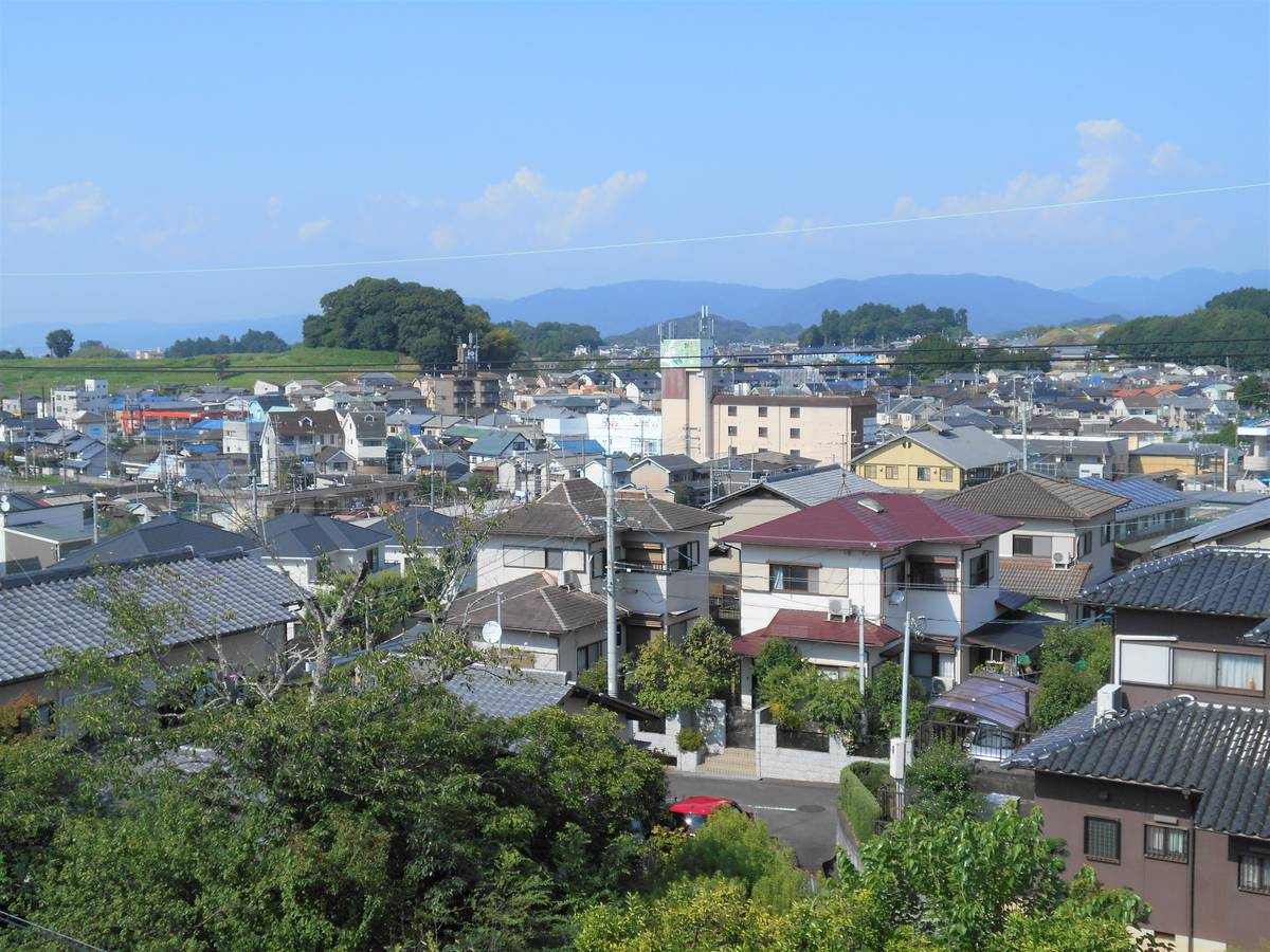 Tầm nhìn từ Village House Mise ở Kashihara-shi