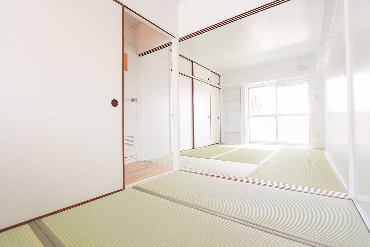 和歌山市ビレッジハウス紀三井寺のリビング