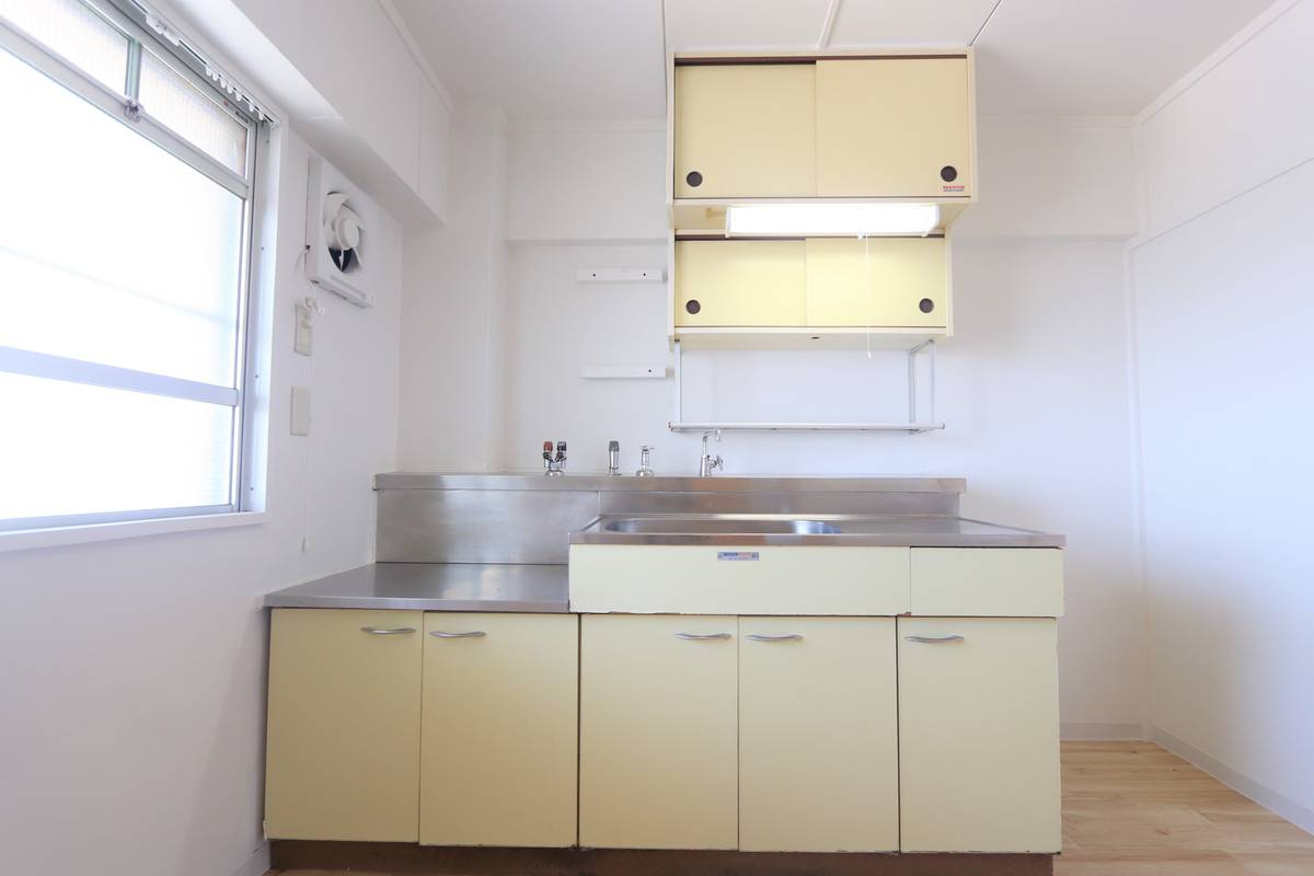 和歌山市ビレッジハウス紀三井寺のキッチン