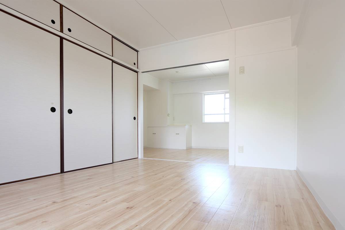 和歌山市ビレッジハウス紀三井寺の居室