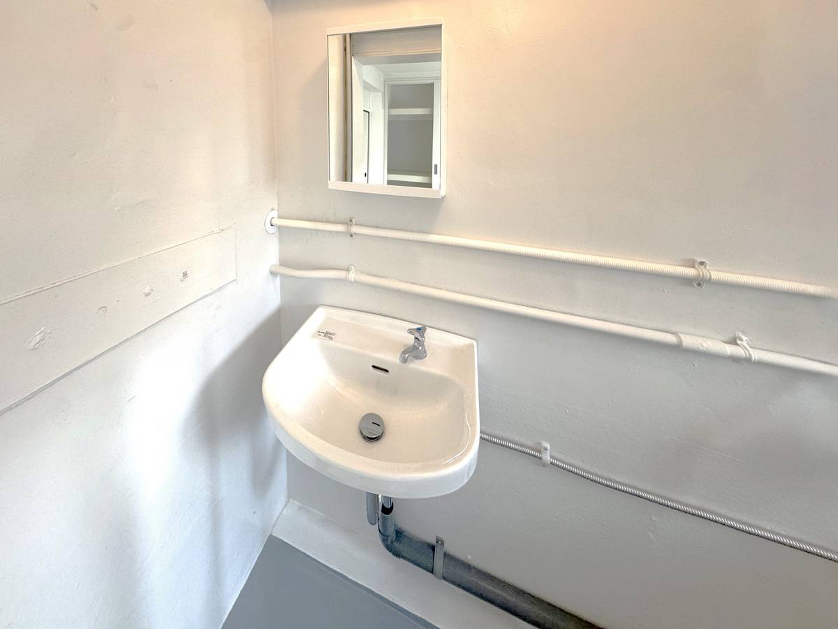 Ibaraki-shi मा Village House Takada मा पाउडर रूम