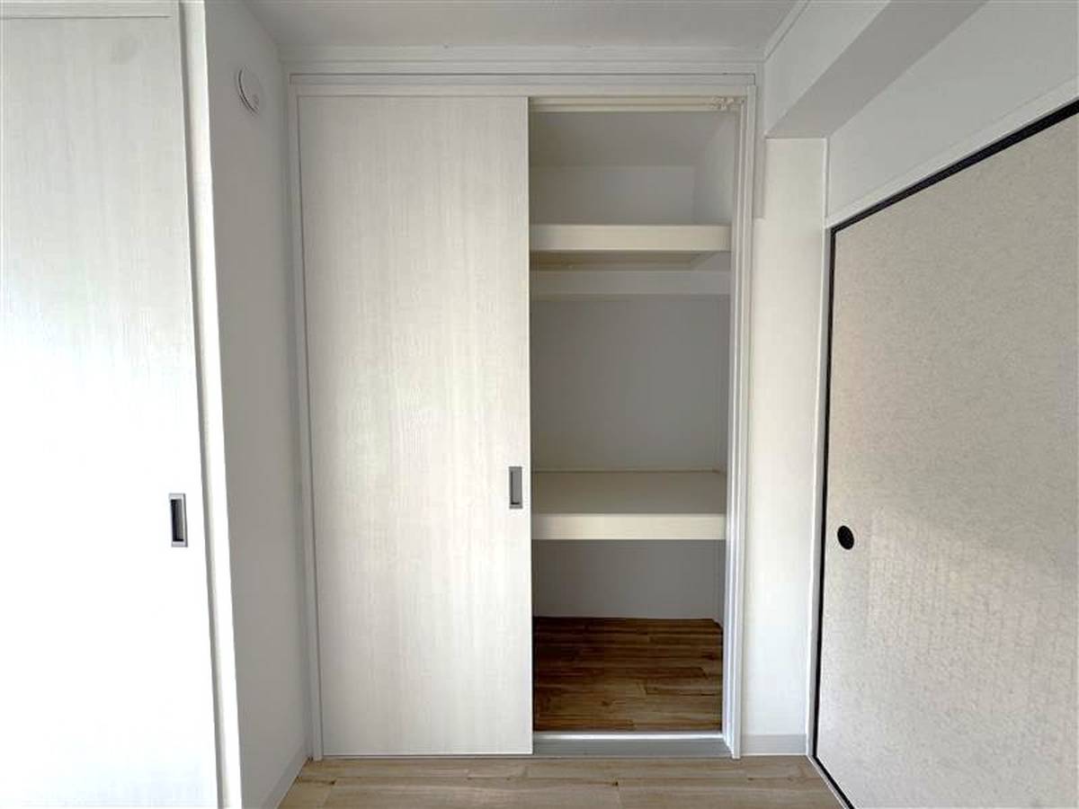 Ibaraki-shi मा Village House Takada मा स्टोरेज स्पेस