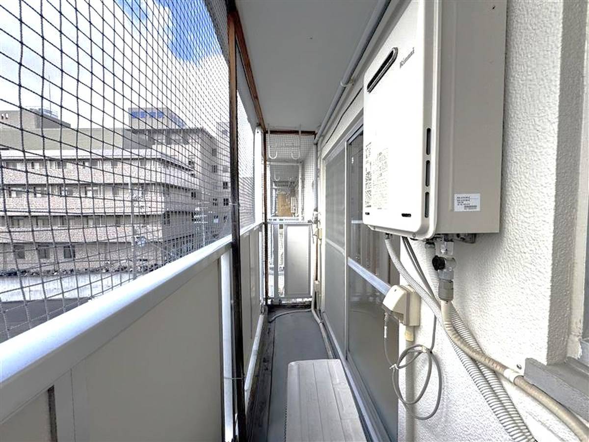 Ibaraki-shi मा Village House Takada मा बाल्कोनी