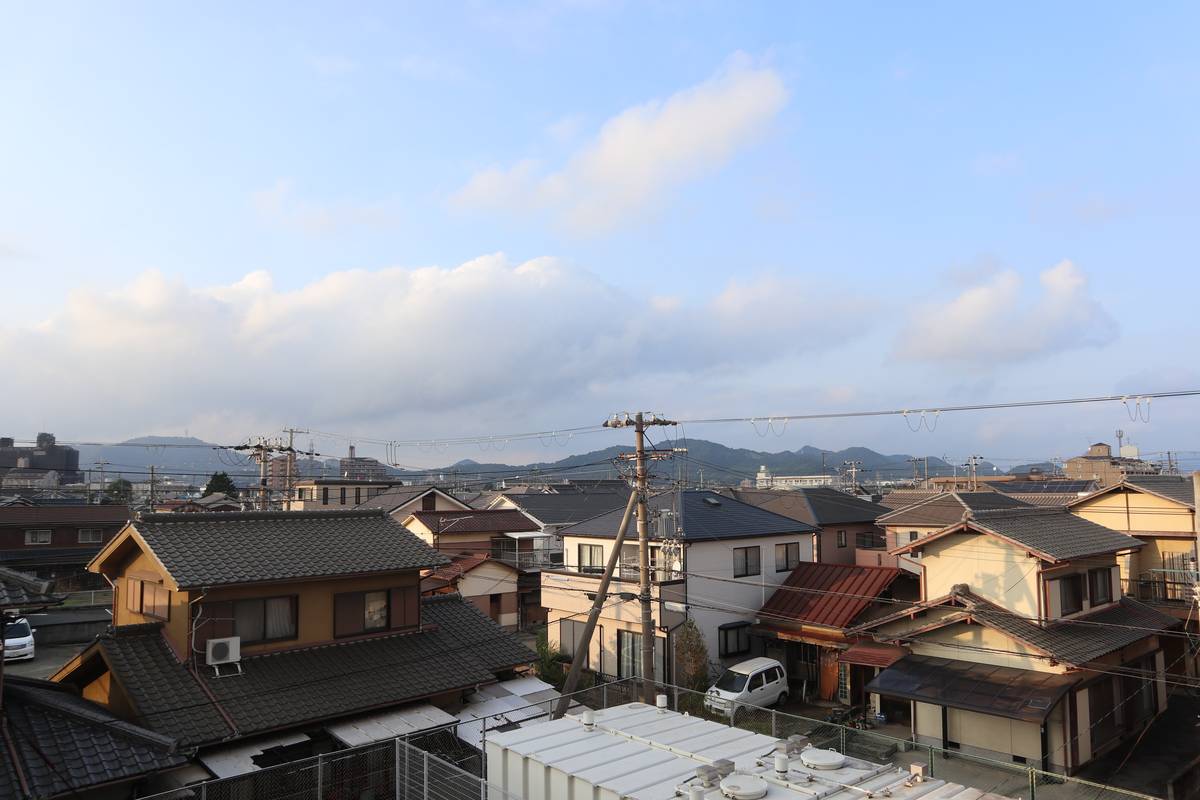 Tầm nhìn từ Village House Imazaike ở Himeji-shi