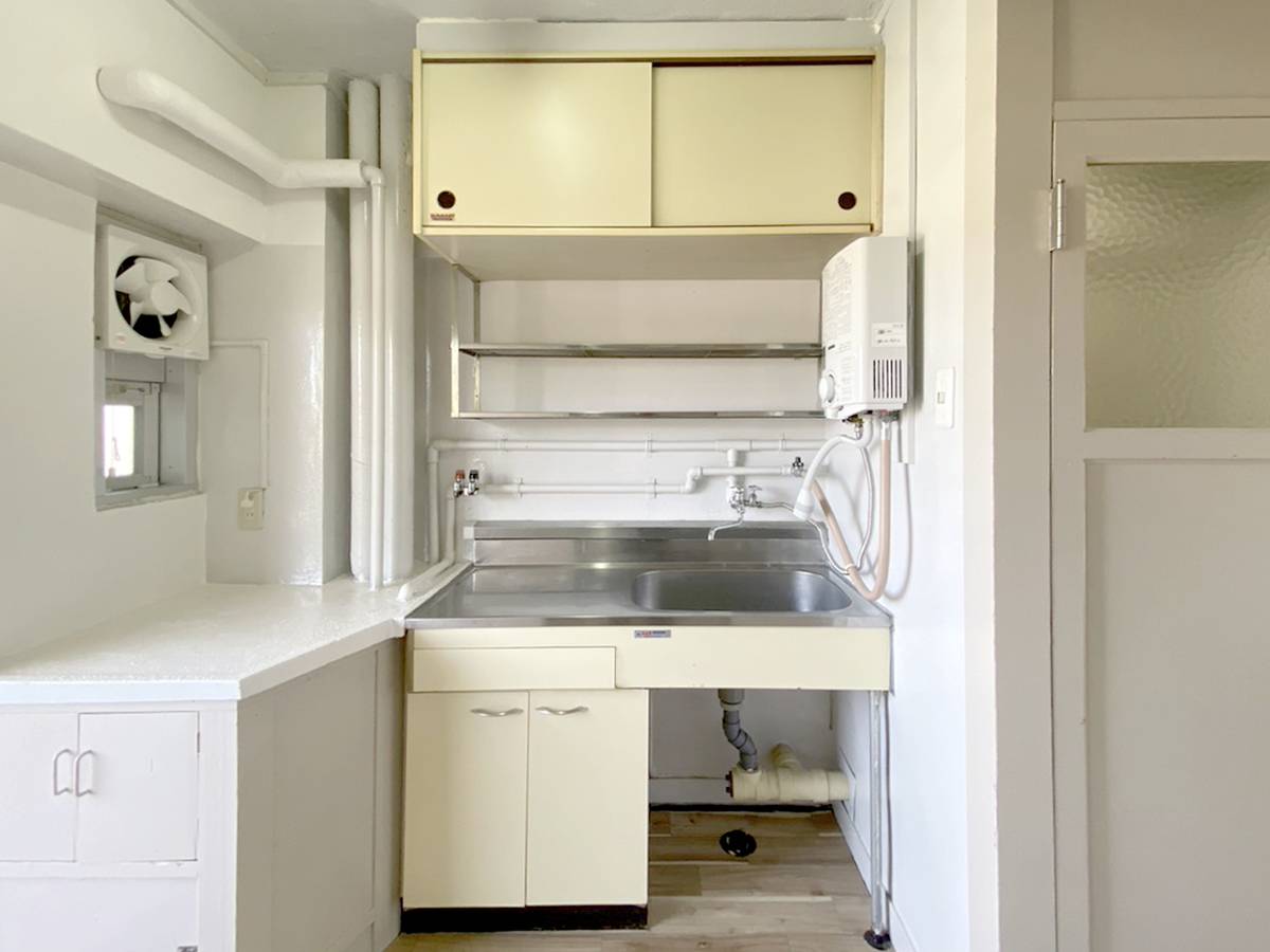 Khu vực bếp của Village House Minami Noda ở Higashi-ku