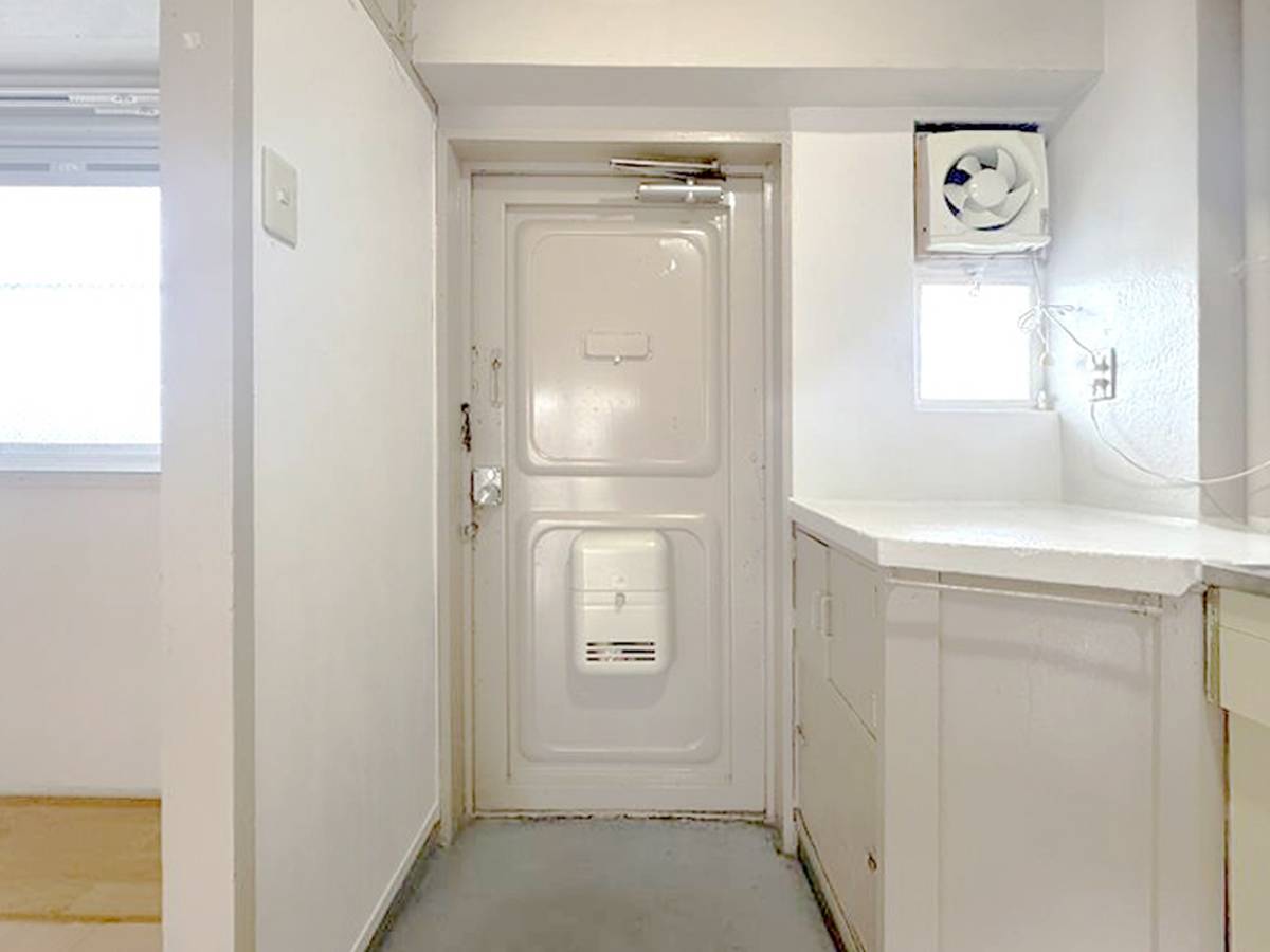 枚方市ビレッジハウス星ヶ丘の玄関