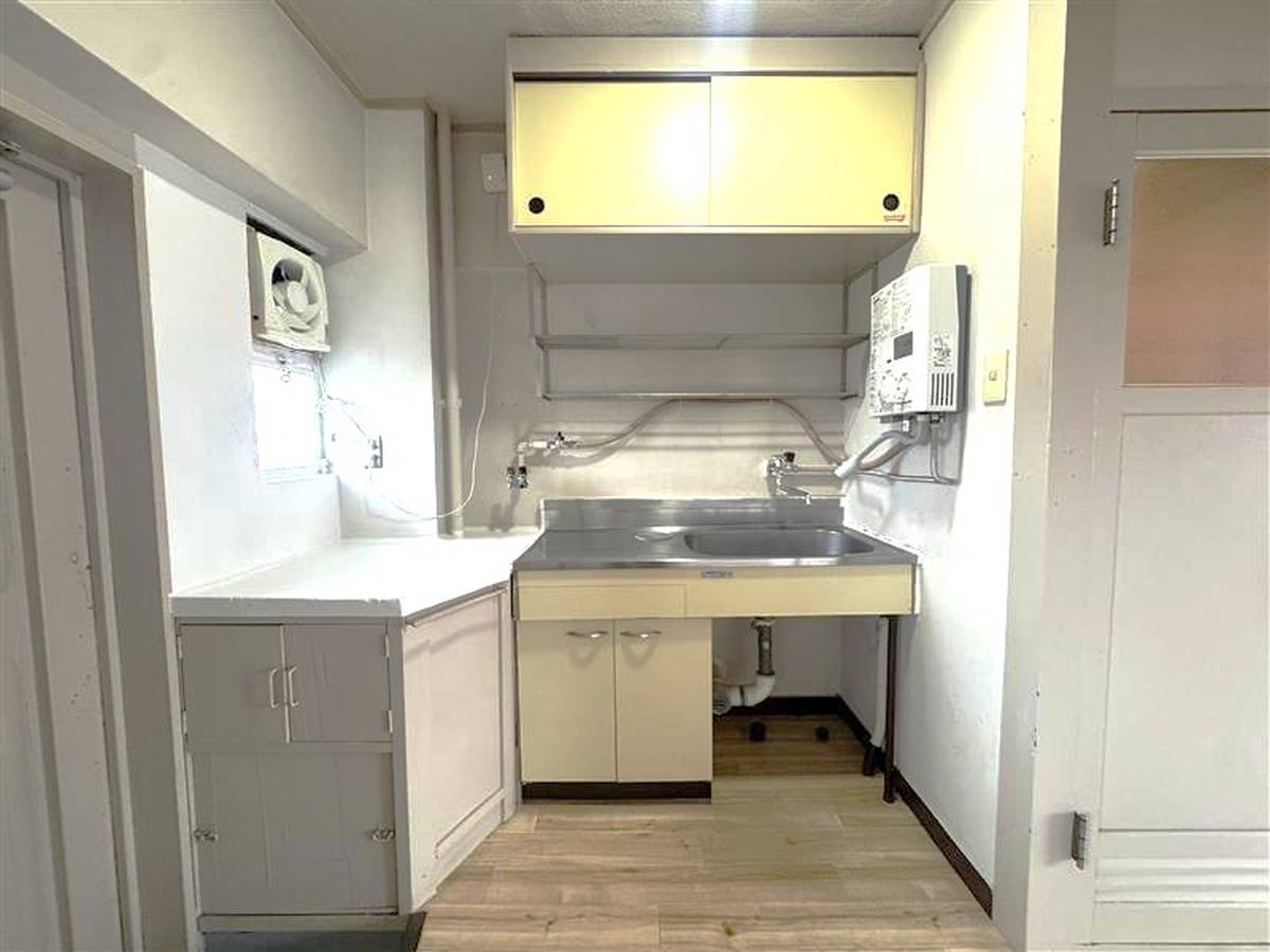 Dapur di Village House Hoshigaoka di Hirakata-shi