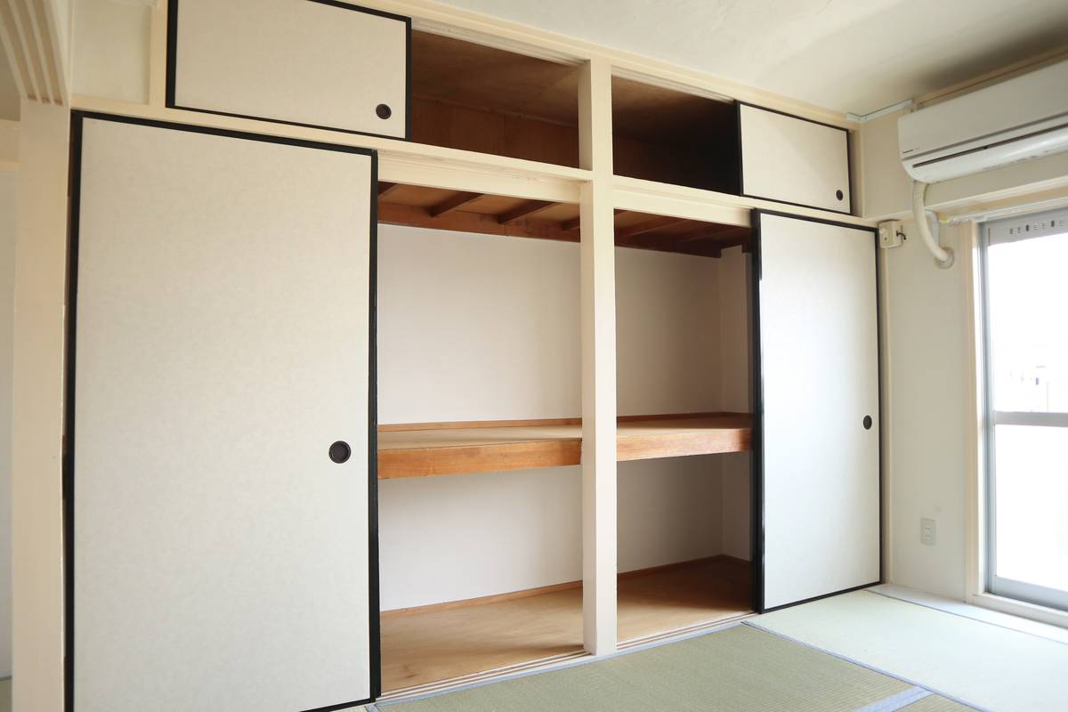 Storage Space in Village House Hoshigaoka in Hirakata-shi