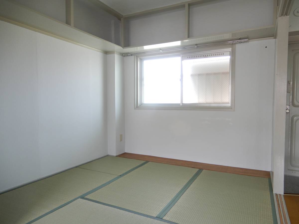 Phòng ngủ của Village House Aoyama 1 ở Yao-shi