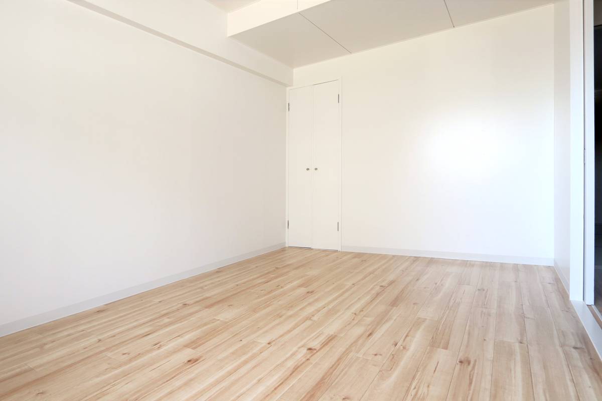 城陽市ビレッジハウス城陽の居室