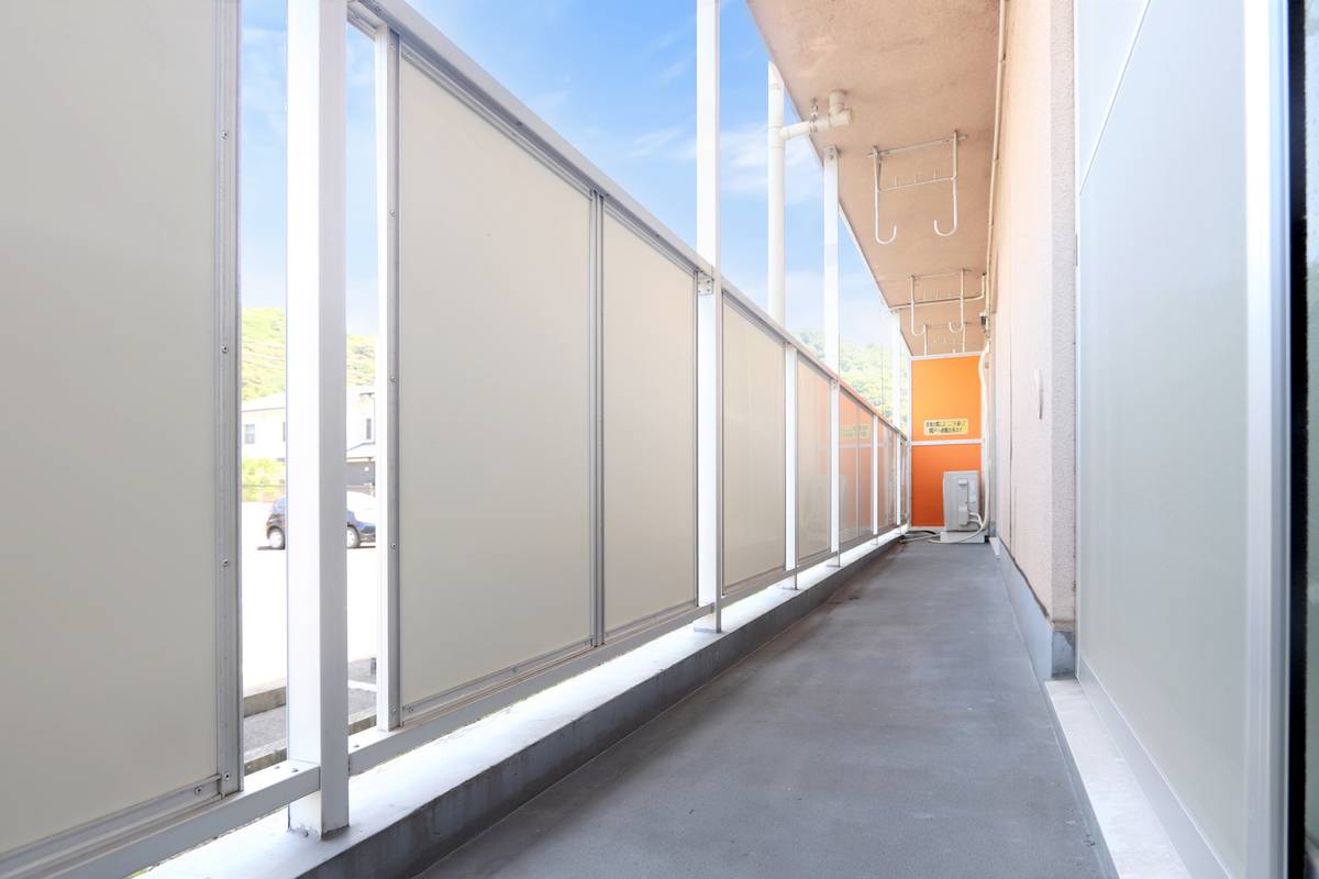 城陽市ビレッジハウス城陽のバルコニー