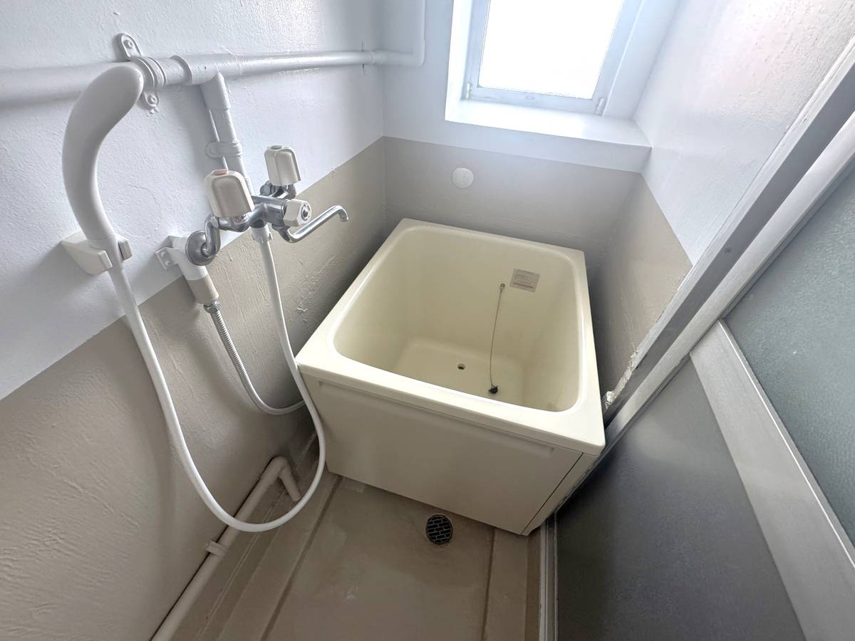 岸和田市ビレッジハウス旭のバス