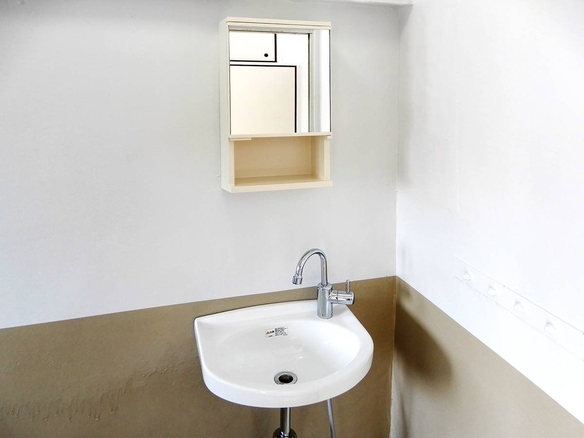 Lavabo de Village House Tadaoka em Senboku-gun