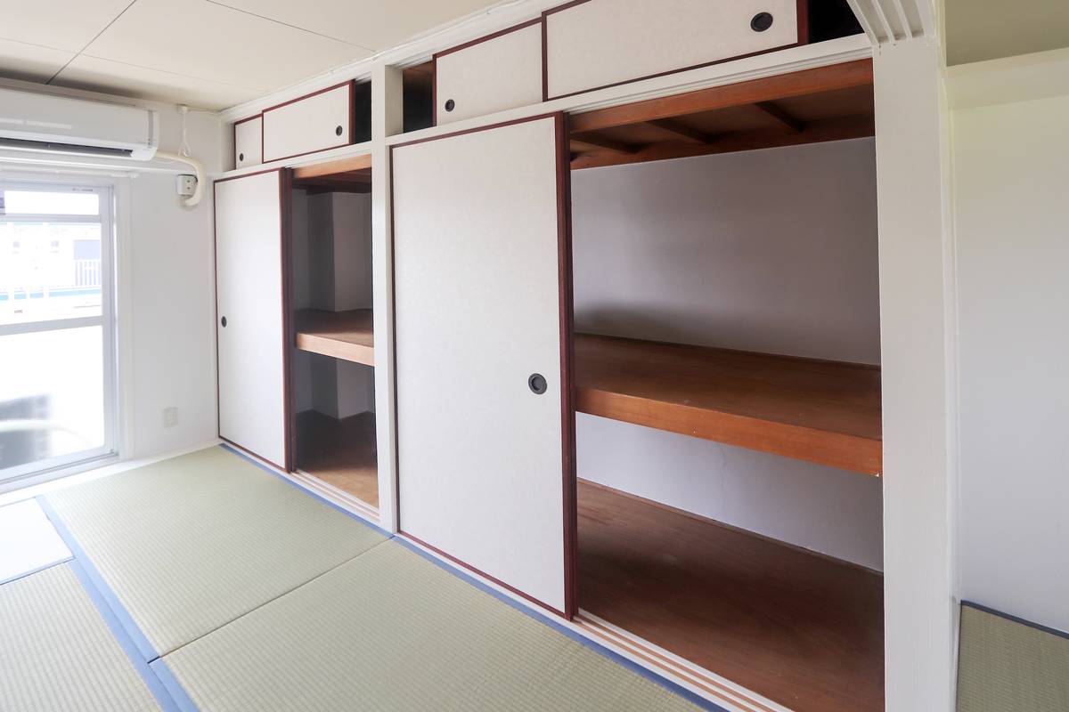 Storage Space in Village House Minakuchi in Koka-shi