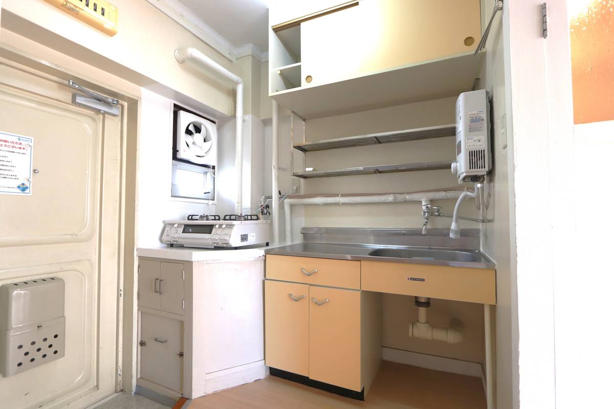 Cozinha de Village House Nishi Yumesaki Dai 2 em Himeji-shi