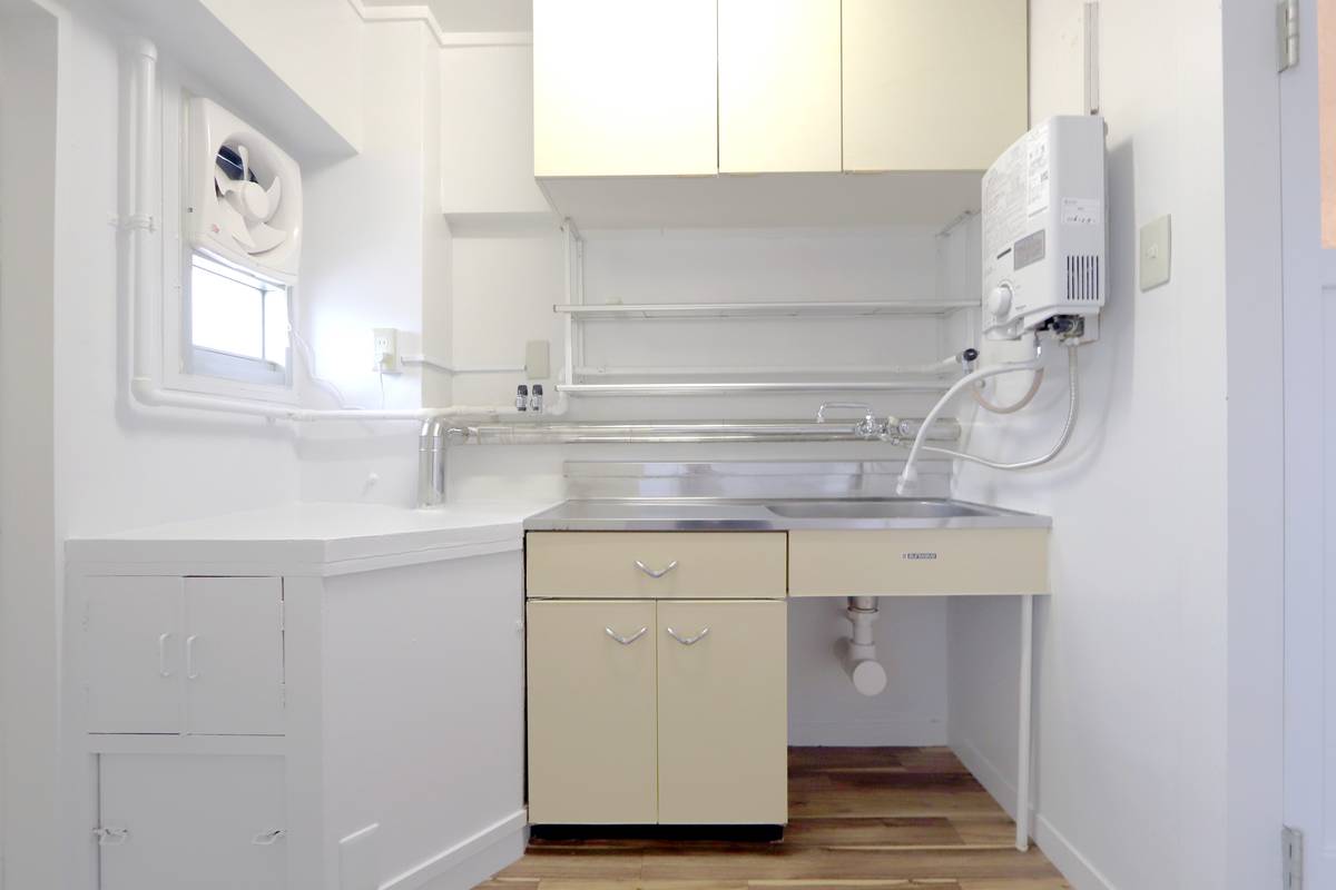 Dapur di Village House Sawanomoto di Sanda-shi