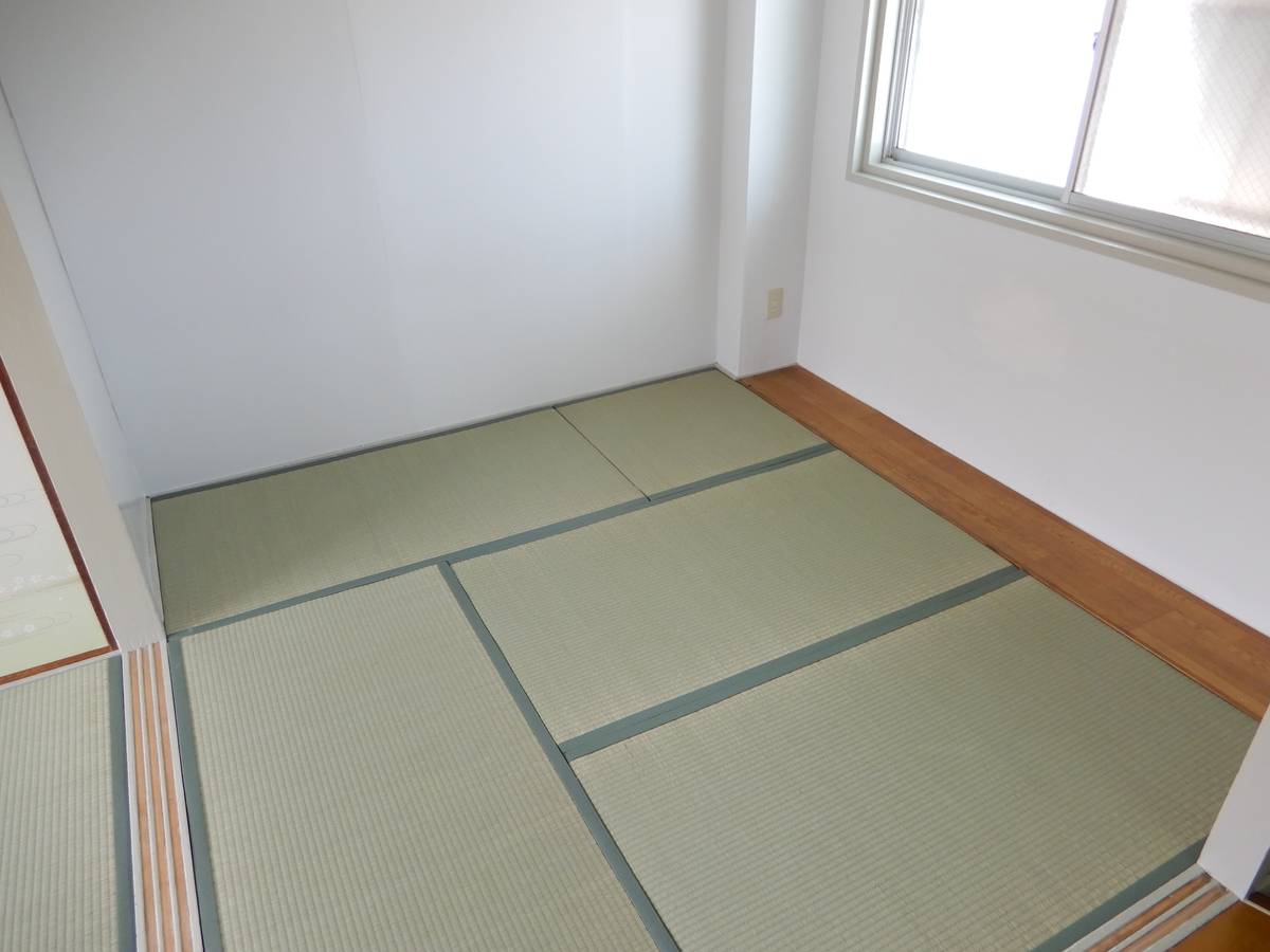 Bedroom in Village House Mogami in Kinokawa-shi