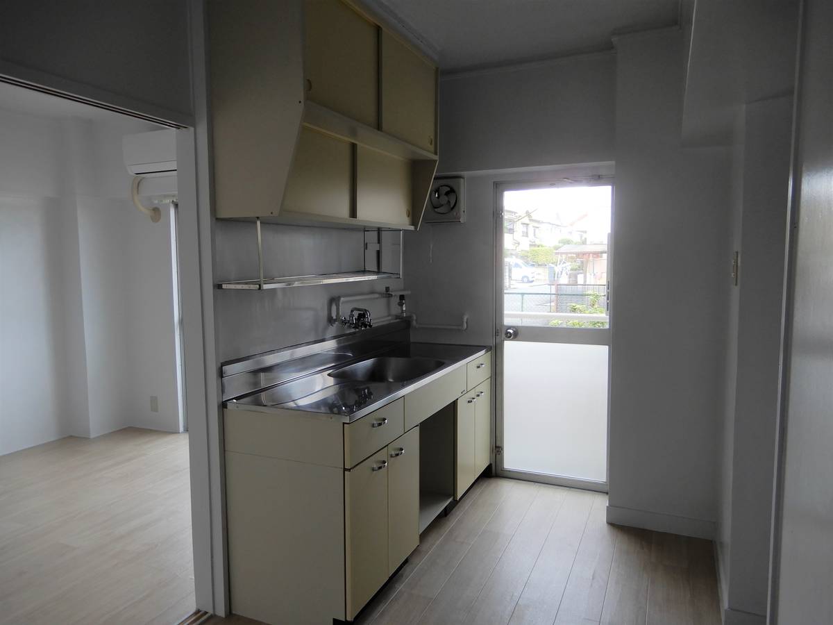 Khu vực bếp của Village House Shodai ở Hirakata-shi