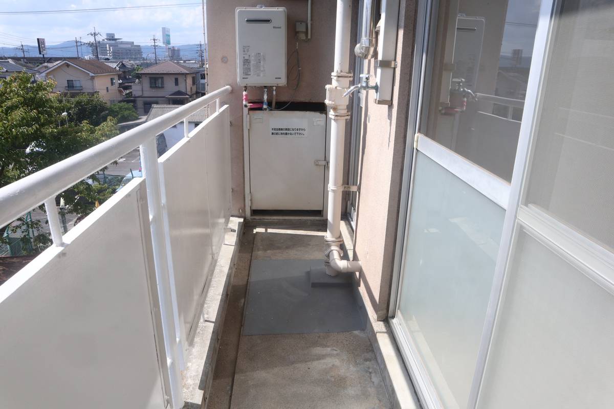 Balcony in Village House Hashioka in Kusatsu-shi