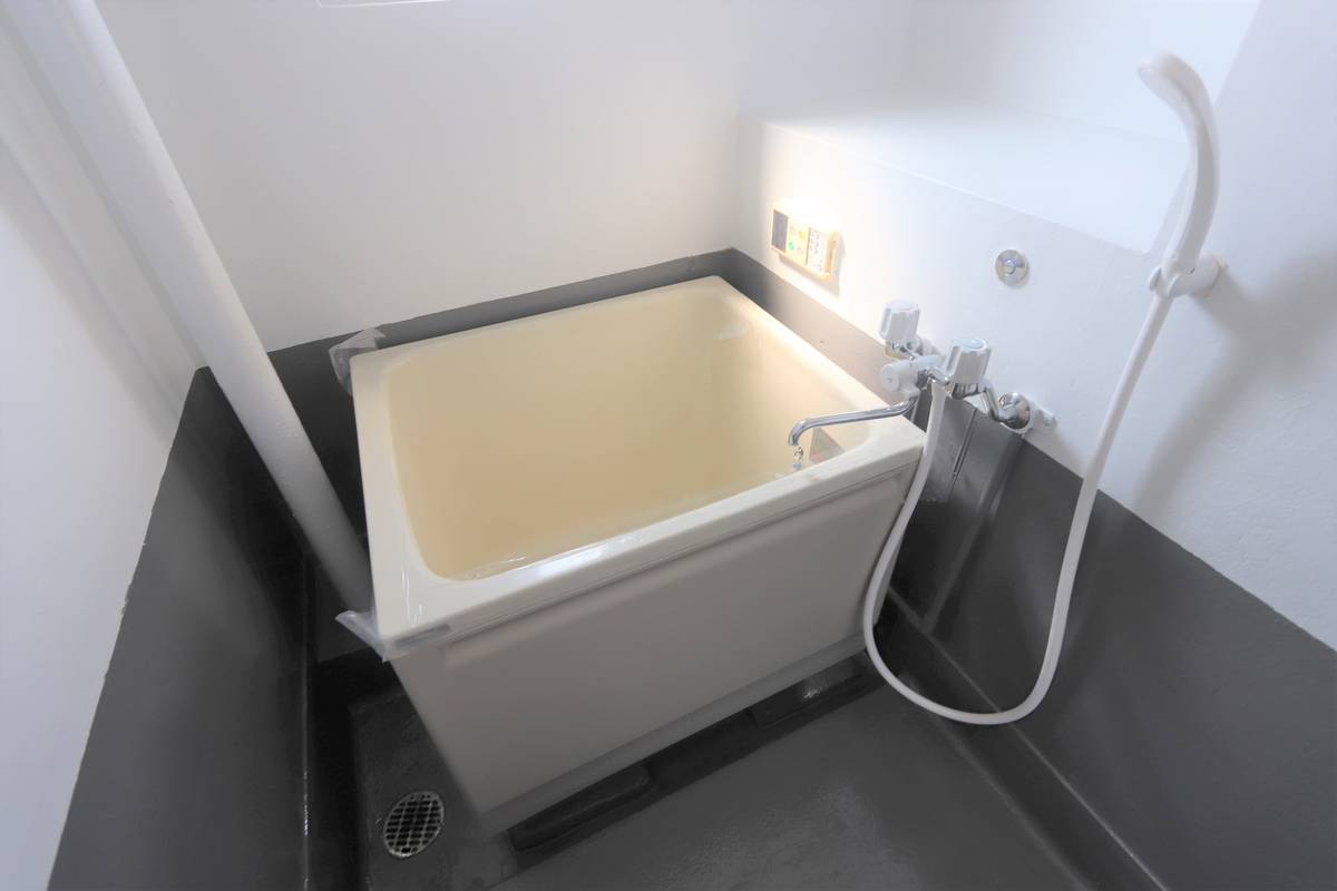 Hidaka-gun मा Village House Inami मा बाथरूम