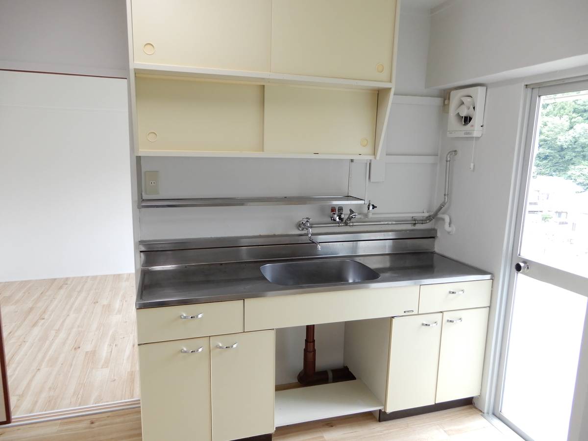 Khu vực bếp của Village House Toriimoto ở Hikone-shi