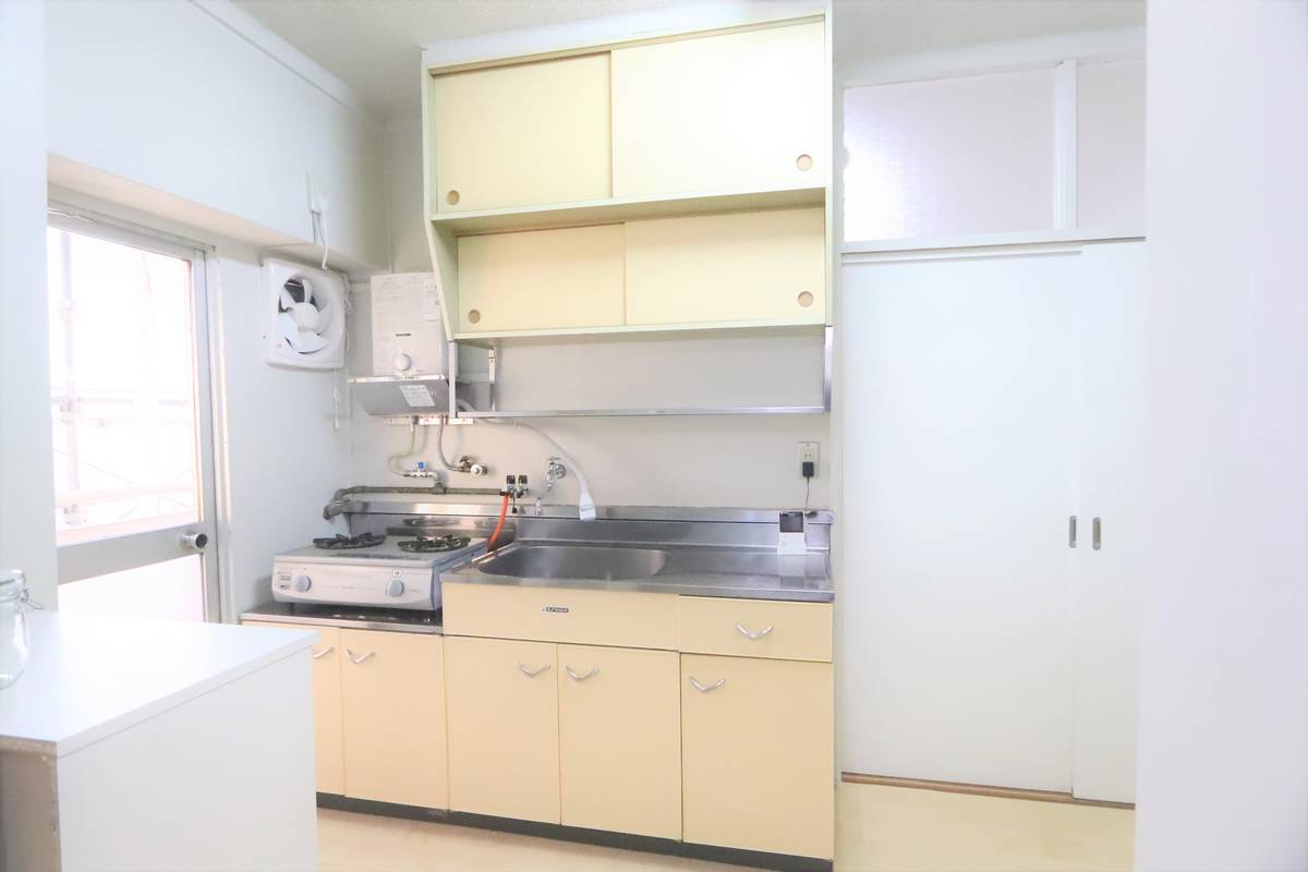 観音寺市ビレッジハウス柞田のキッチン