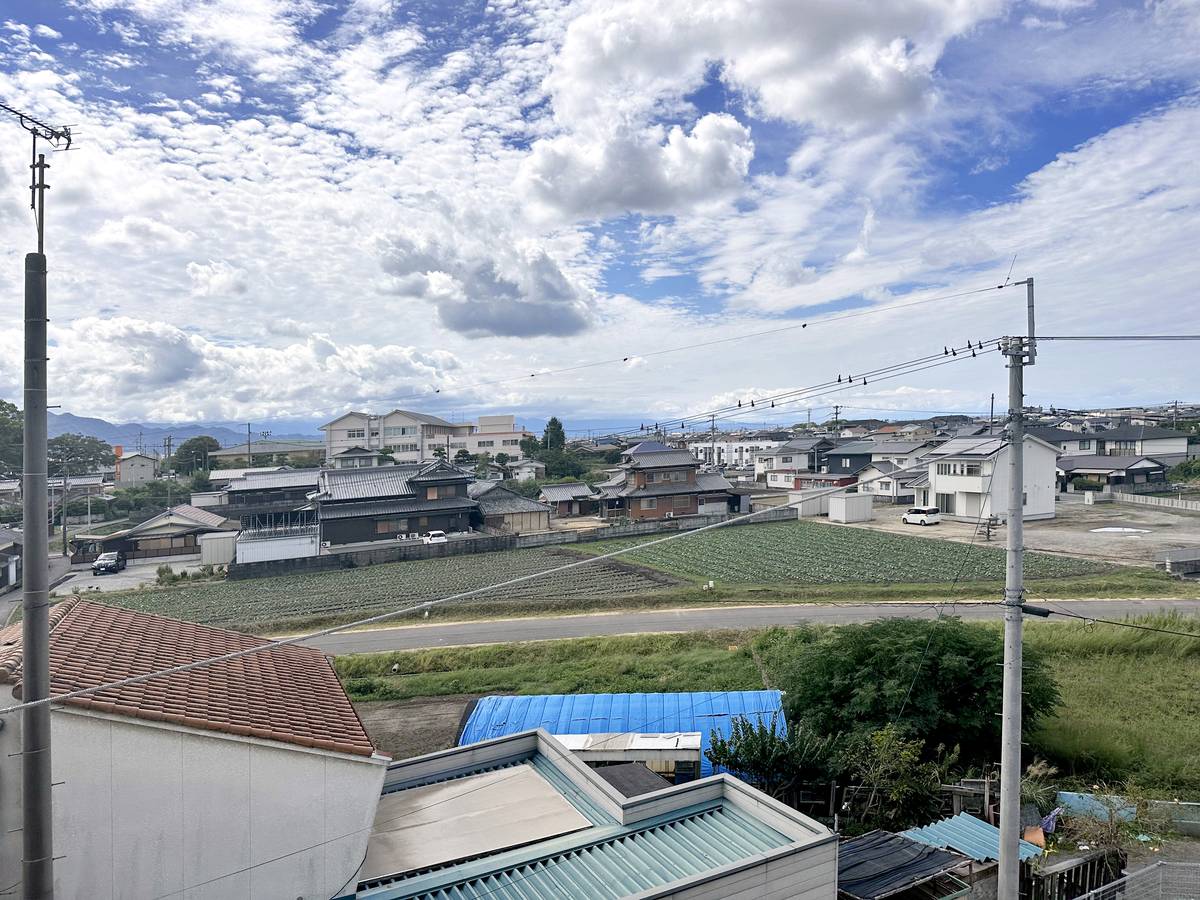 Tầm nhìn từ Village House Kunita ở Kanonji-shi
