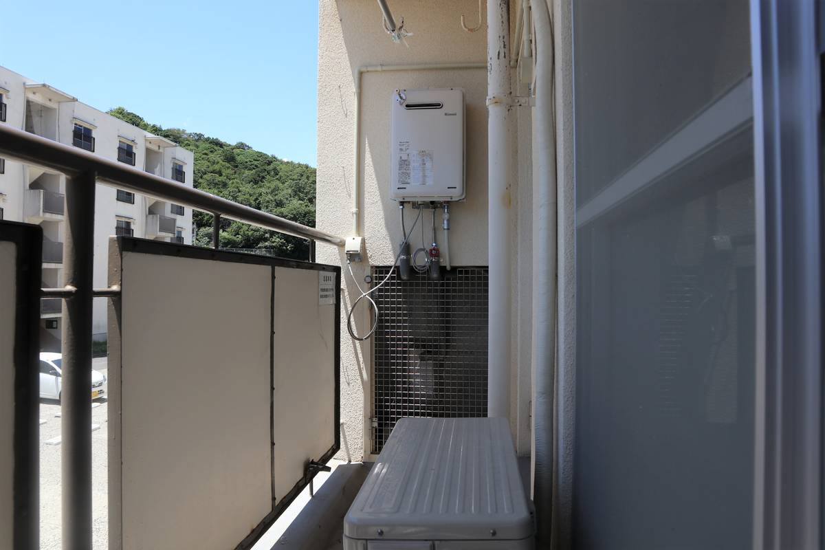 Balcony in Village House Tatsue in Komatsushima-shi